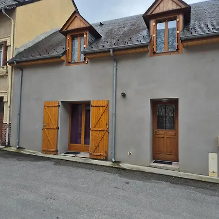 Locations A La Montagne *