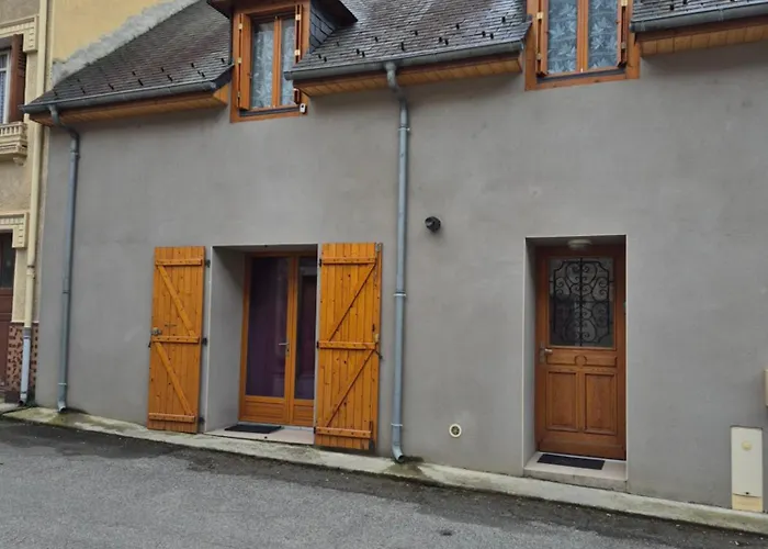 Locations A La Montagne *