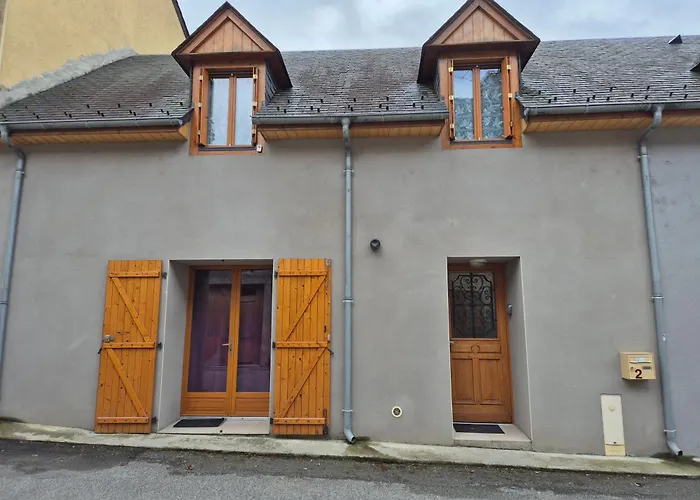 Locations A La Montagne Nyaraló